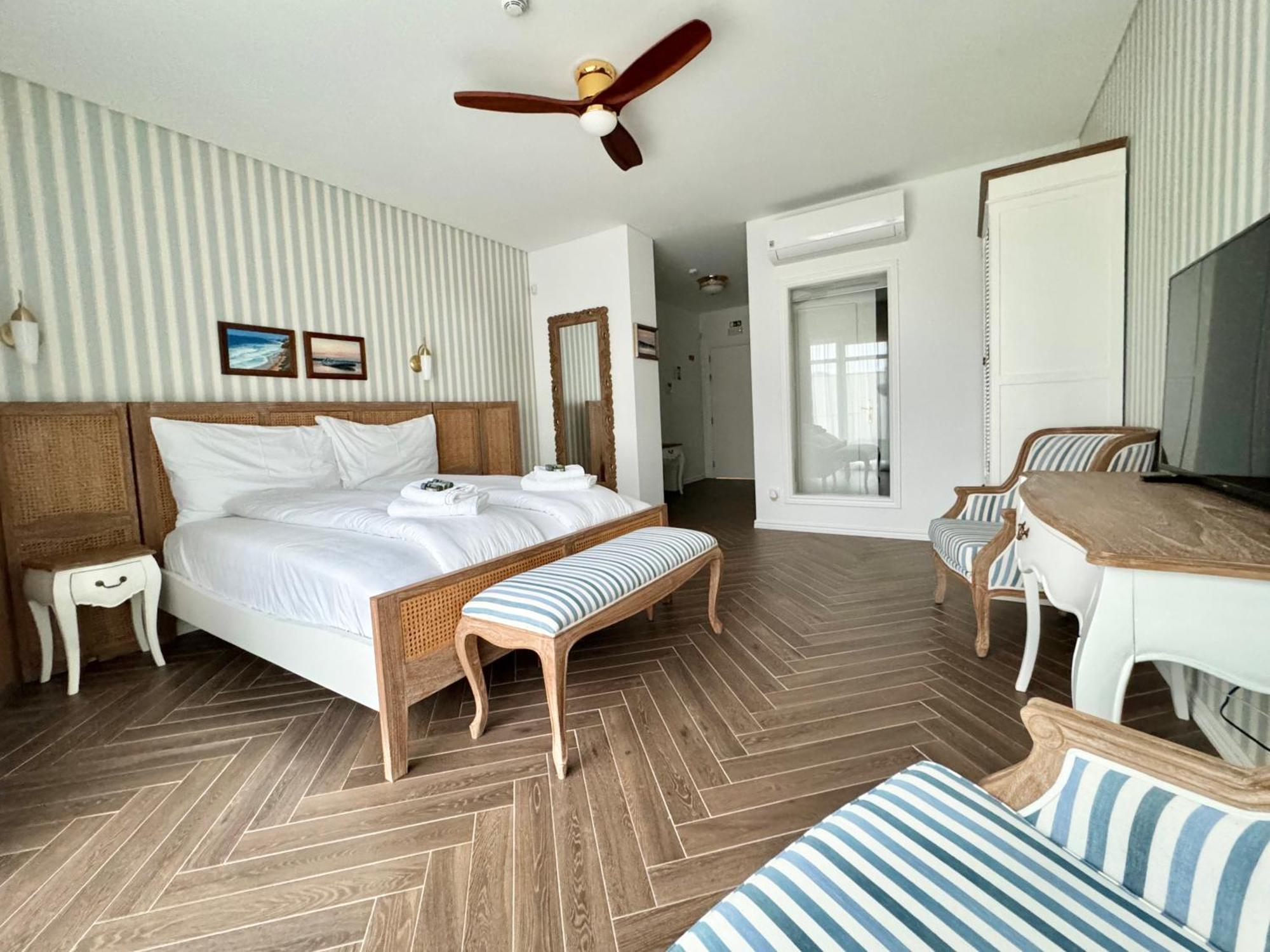 Ocean View Apartments Lourinhã Zimmer foto
