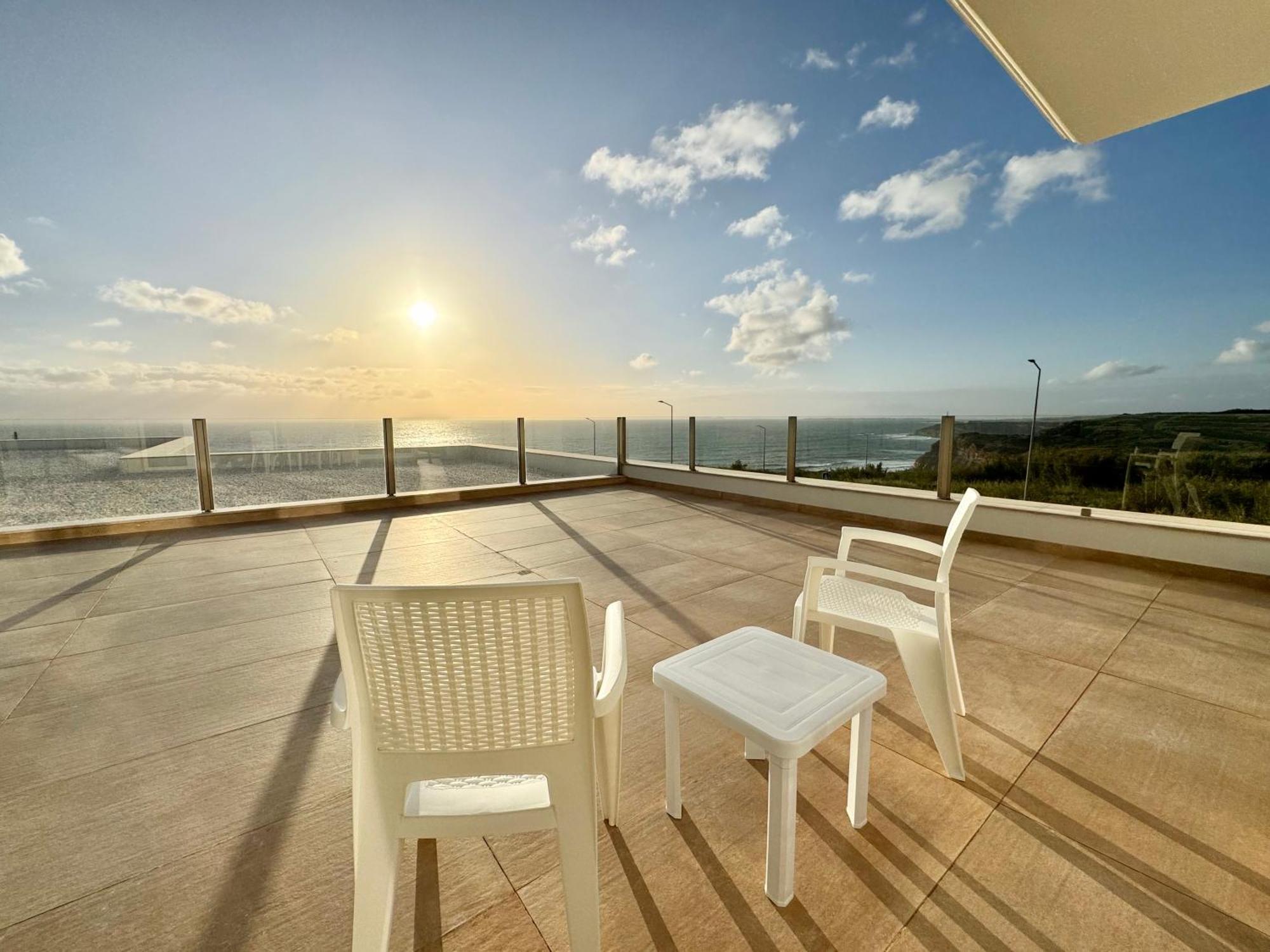 Ocean View Apartments Lourinhã Zimmer foto