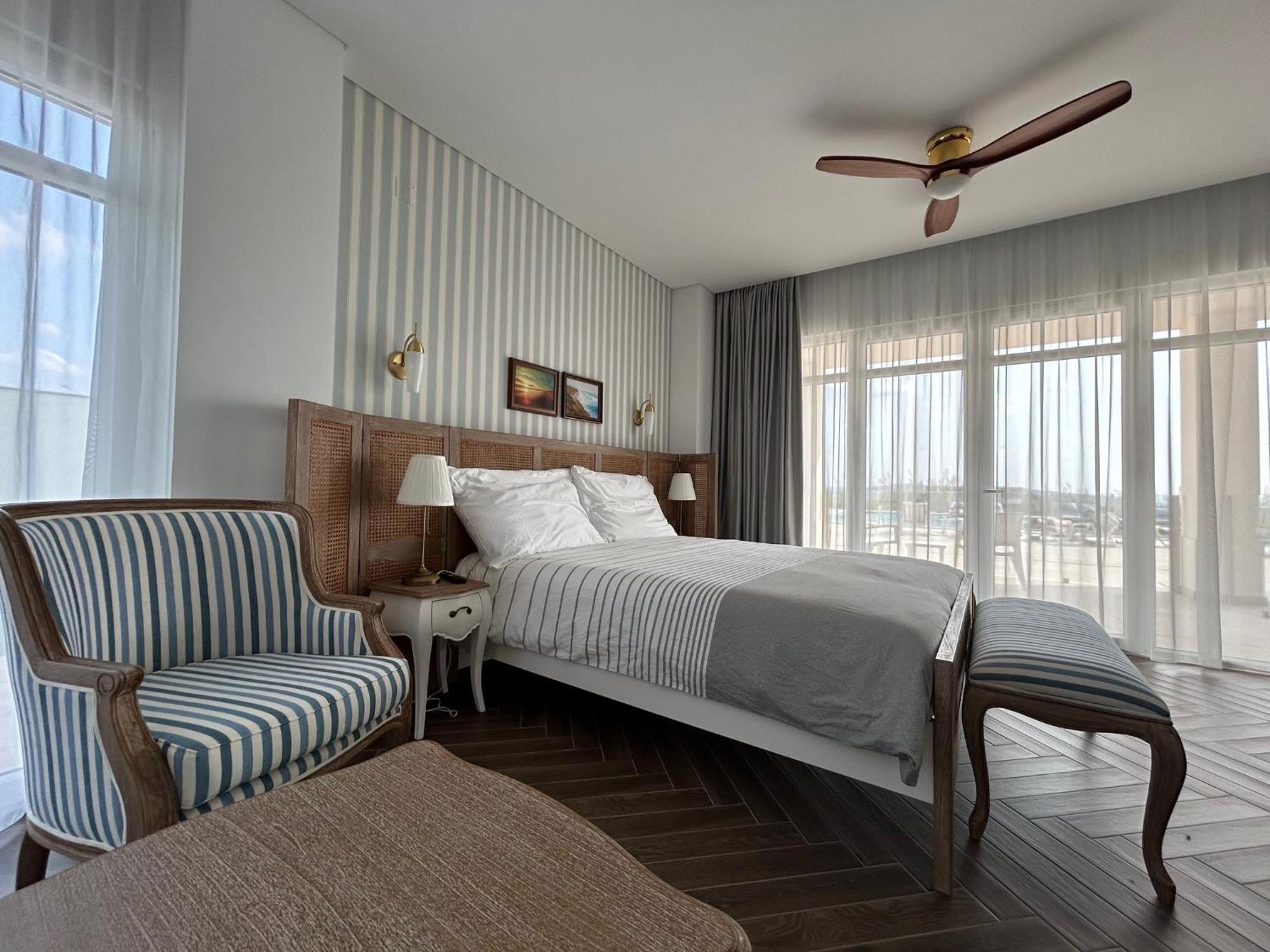 Ocean View Apartments Lourinhã Zimmer foto